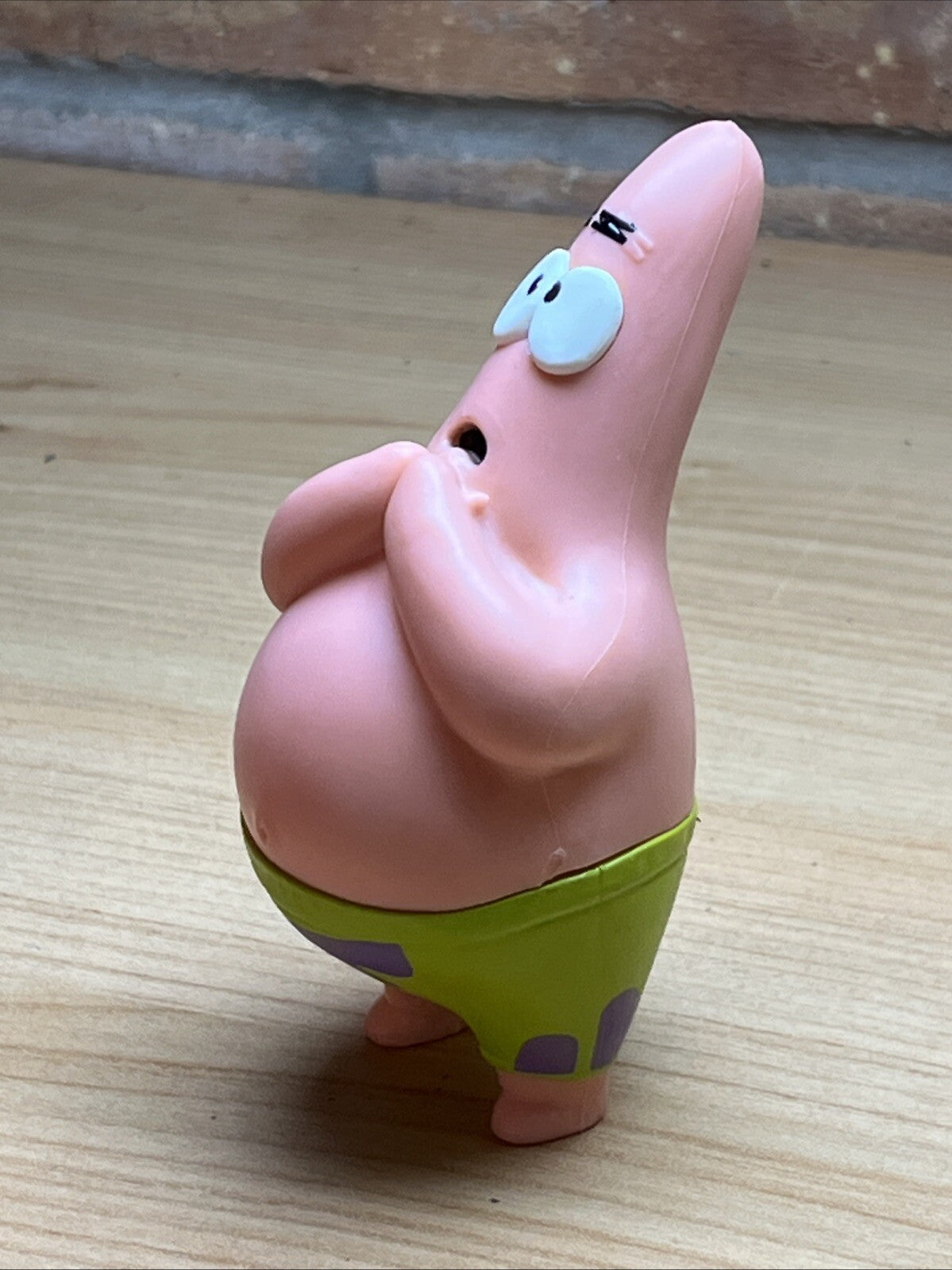 SpongeBob Figure Patrick Star Worried  Action Figure Toy 9-10cm Cult Gift box1