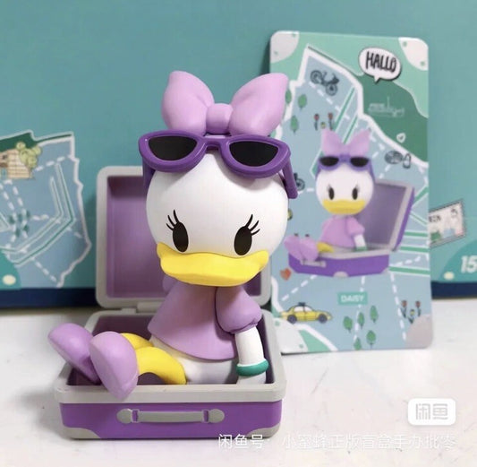 MINISO Disney ‘ Daisy Duck Travel Series Confirmed Blind Boxed Figure Toys 0
