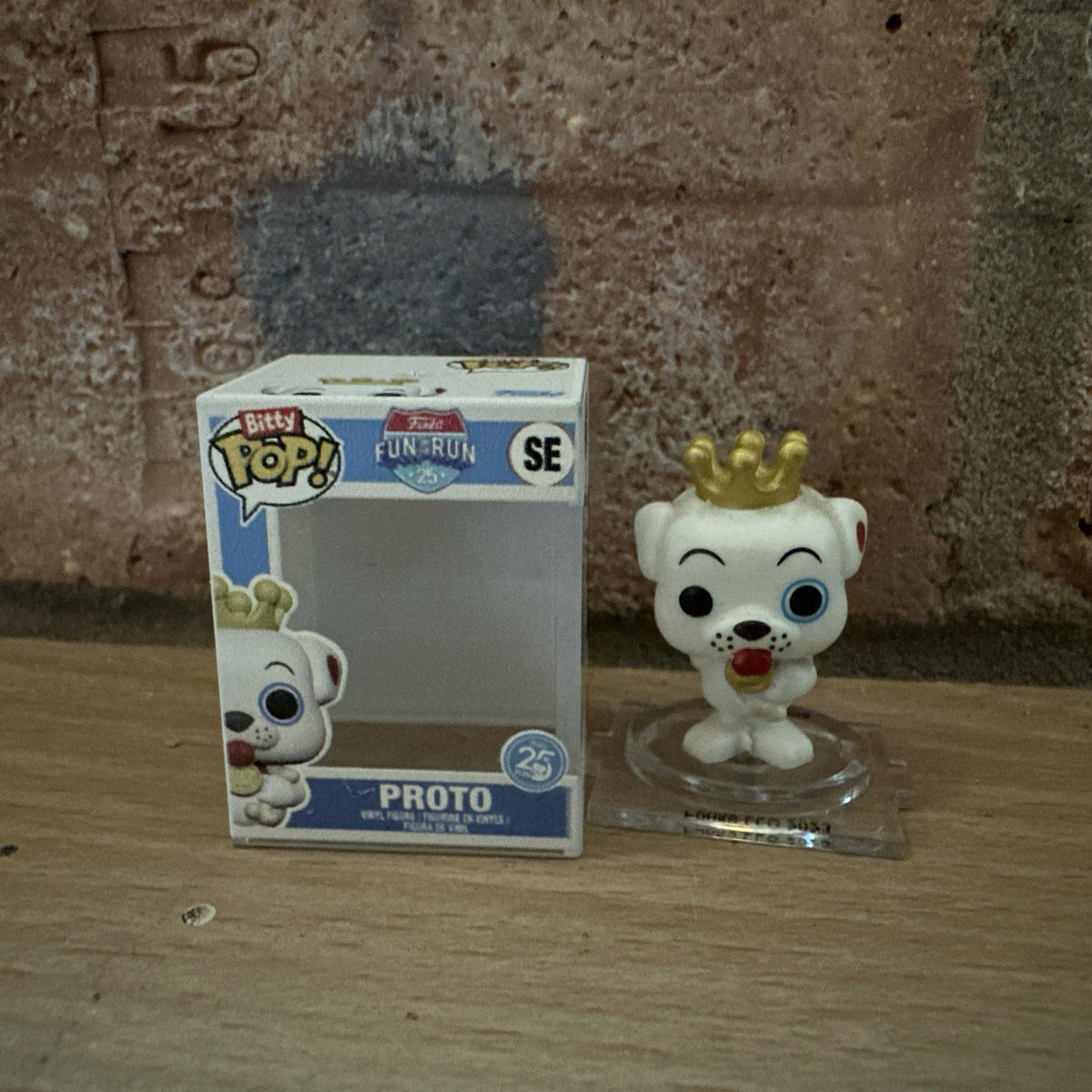 Funko Bitty Pop! Freddy Proto Mascot Fun On The Run 25th Anniversary Edition1