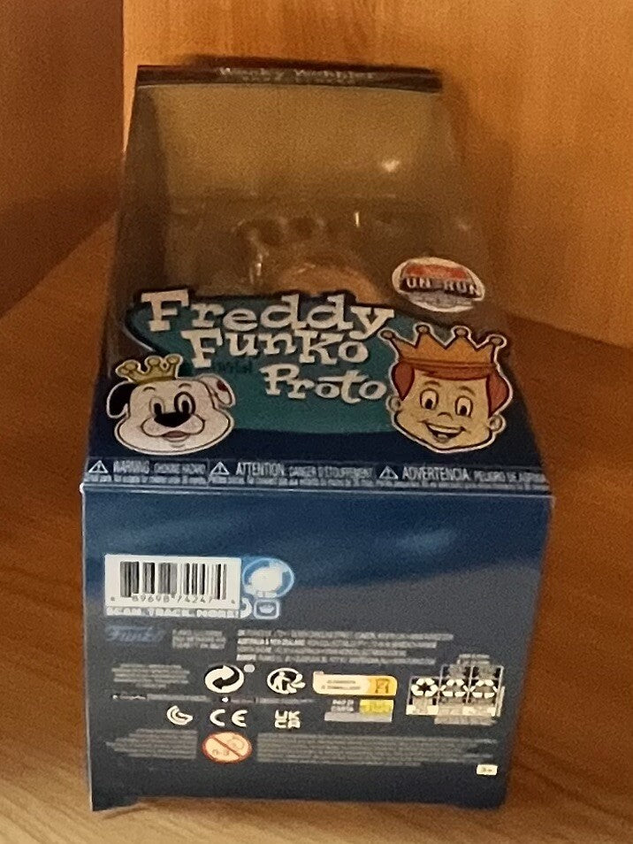 FUNKO WACKY WOBBLER! FREDDY & PROTO EXCLUSIVE FUN ON THE RUn Vinyl Figure Gift3