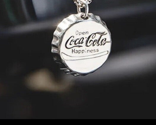 coca cola coke ‘never Give Up Your Dreams’ keyring figure fizzy drink Bottle Cap1