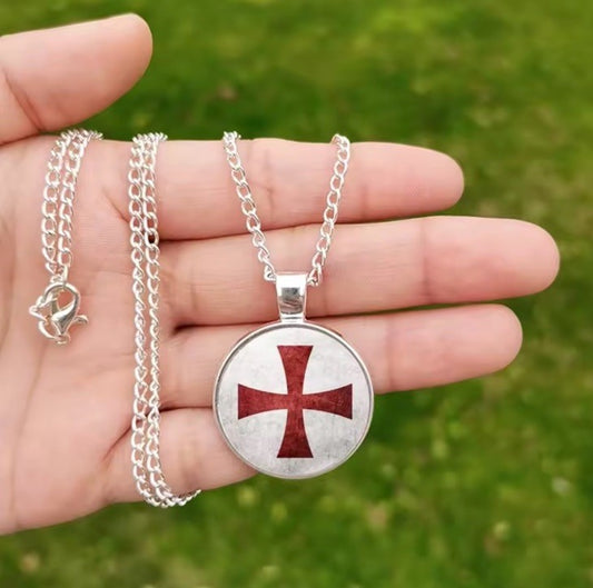 Masonic Knights Templar Crusader Red White Cross Pendant  Necklace