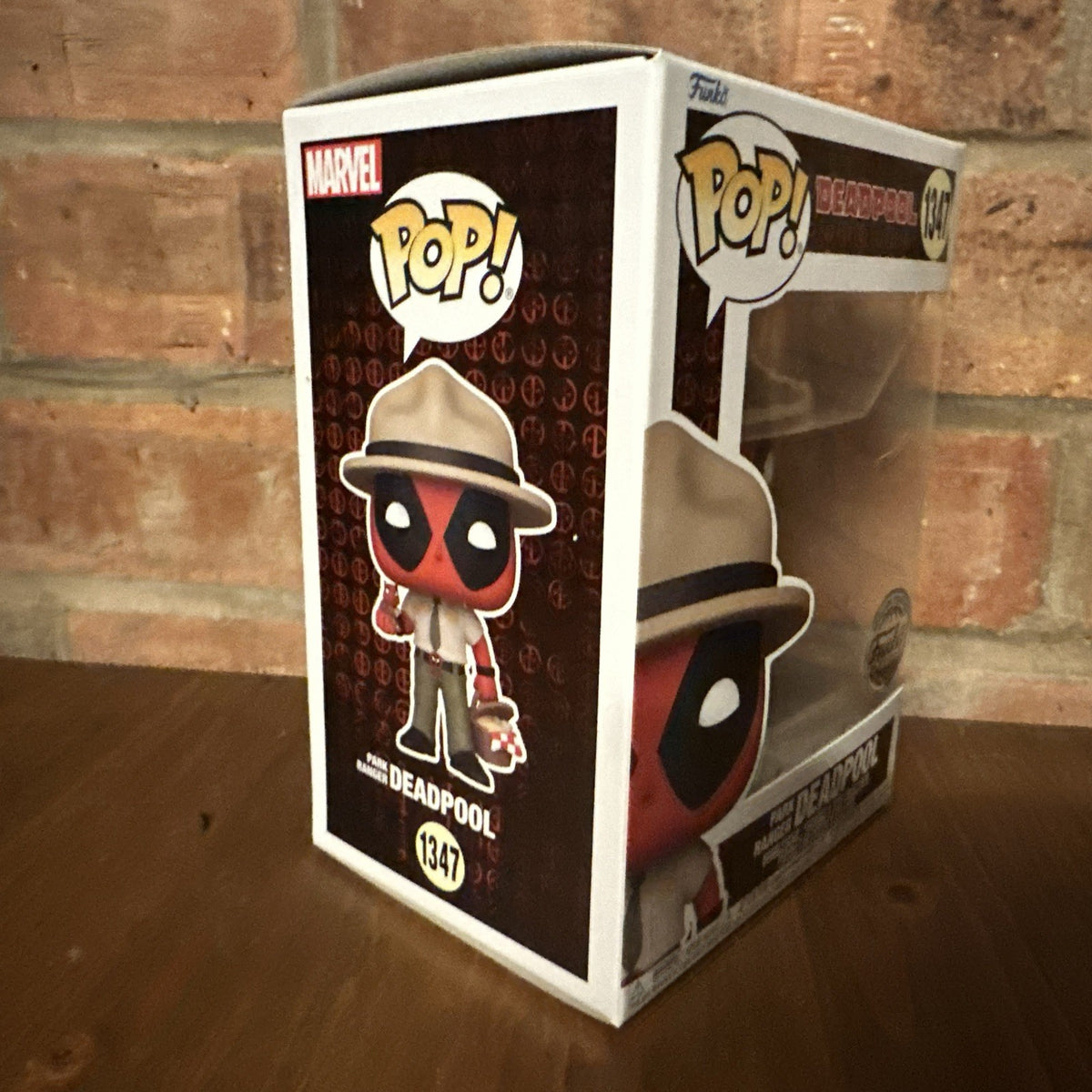 Funko Pop! Marvel Deadpool - Park Ranger Deadpool #1347 - Funko exclusive1