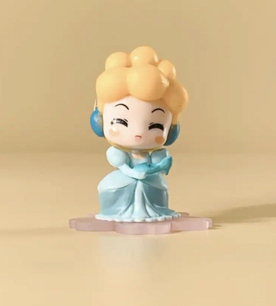 9Pcs Disney Princess Belle Cinderella Brave Aurora Figure Model Cake Topper Toy4