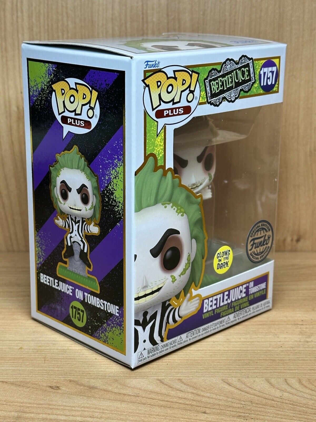 Funko Beetlejuice on Tombstone GITD Pop! Ltd Ed Exc Glow Cult In Stock Now