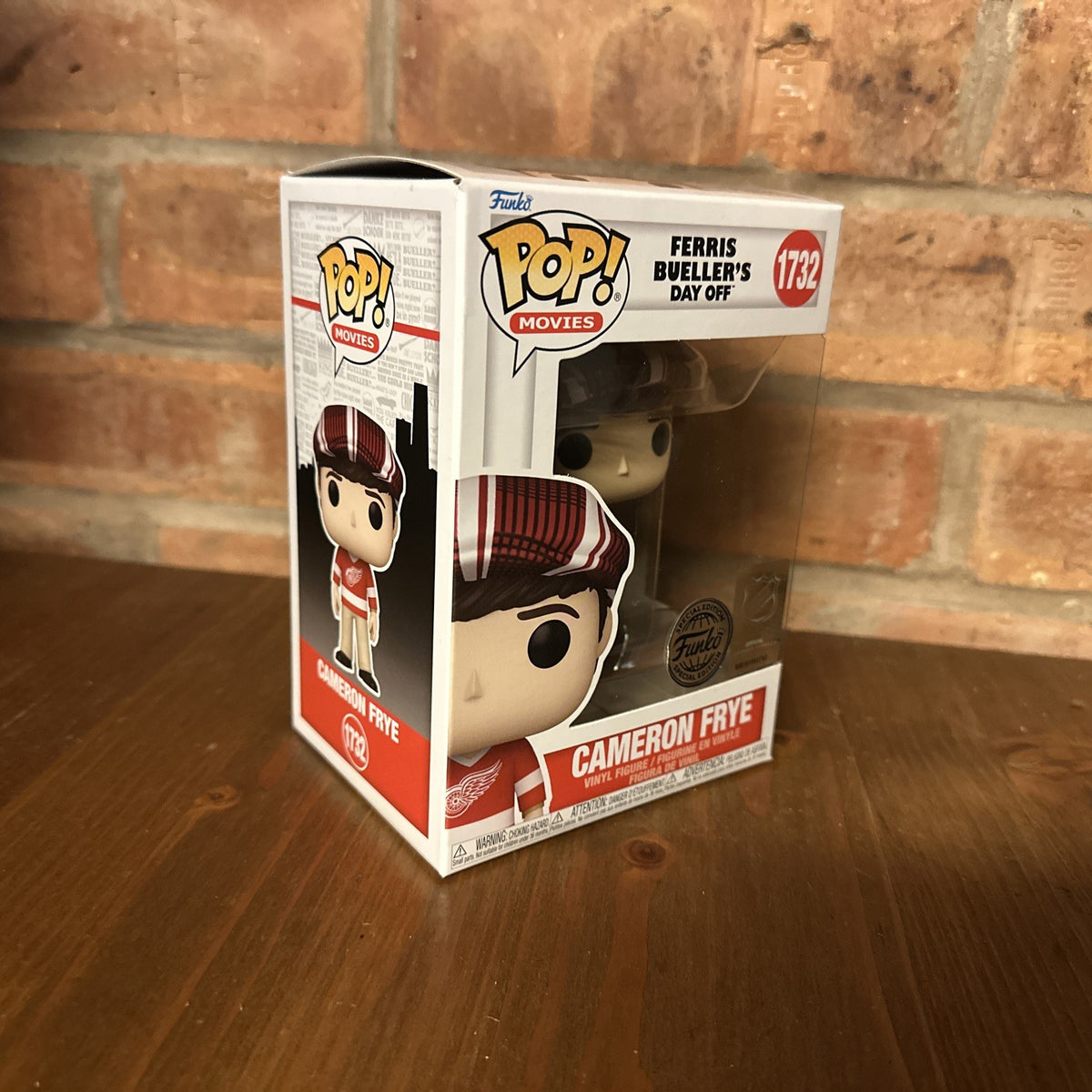 Funko Pop Ferris Bueller's Day Off Cameron Frye #1732 + Free Protector1