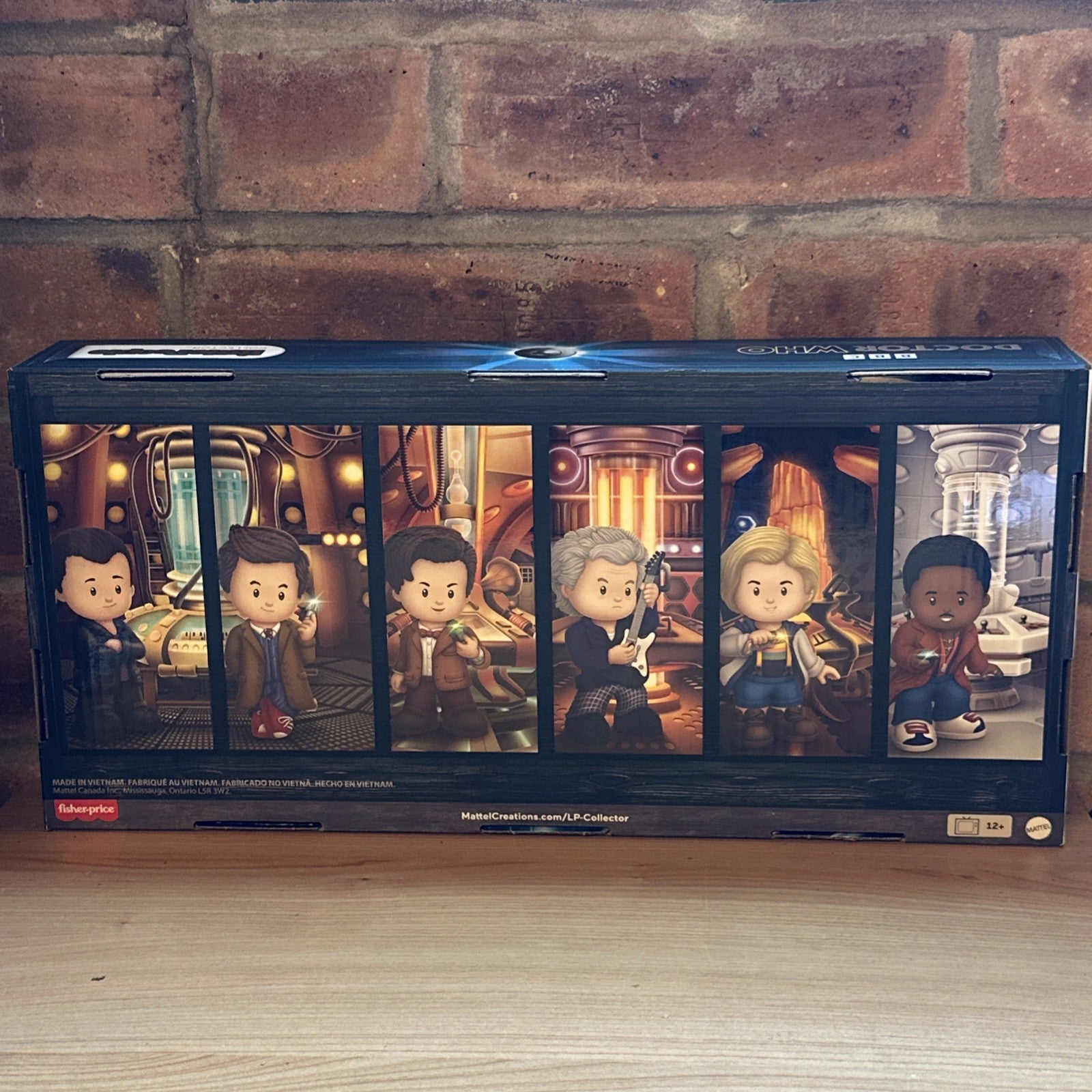 Little People Collector ~ Doctor Who Special Edition  TV 6 Docs Tardis Box