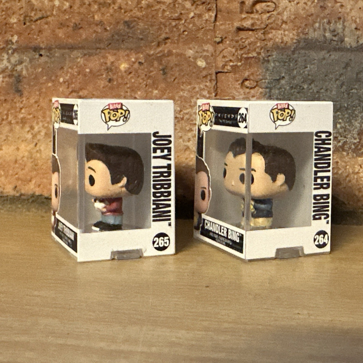 BITTY Chandler & Joey w/ Chick & Duck Friends 1" Funko Pops #264 Perry Bing #2651