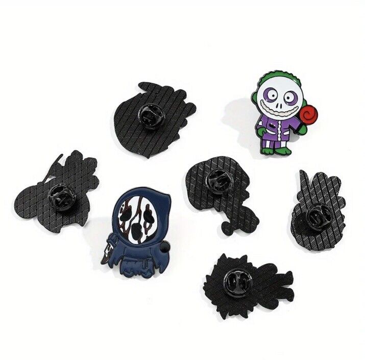 7 X Horror Billy Freddy Jason Ghost Scary Movie Pin Badges Halloween Set - SOScollectible