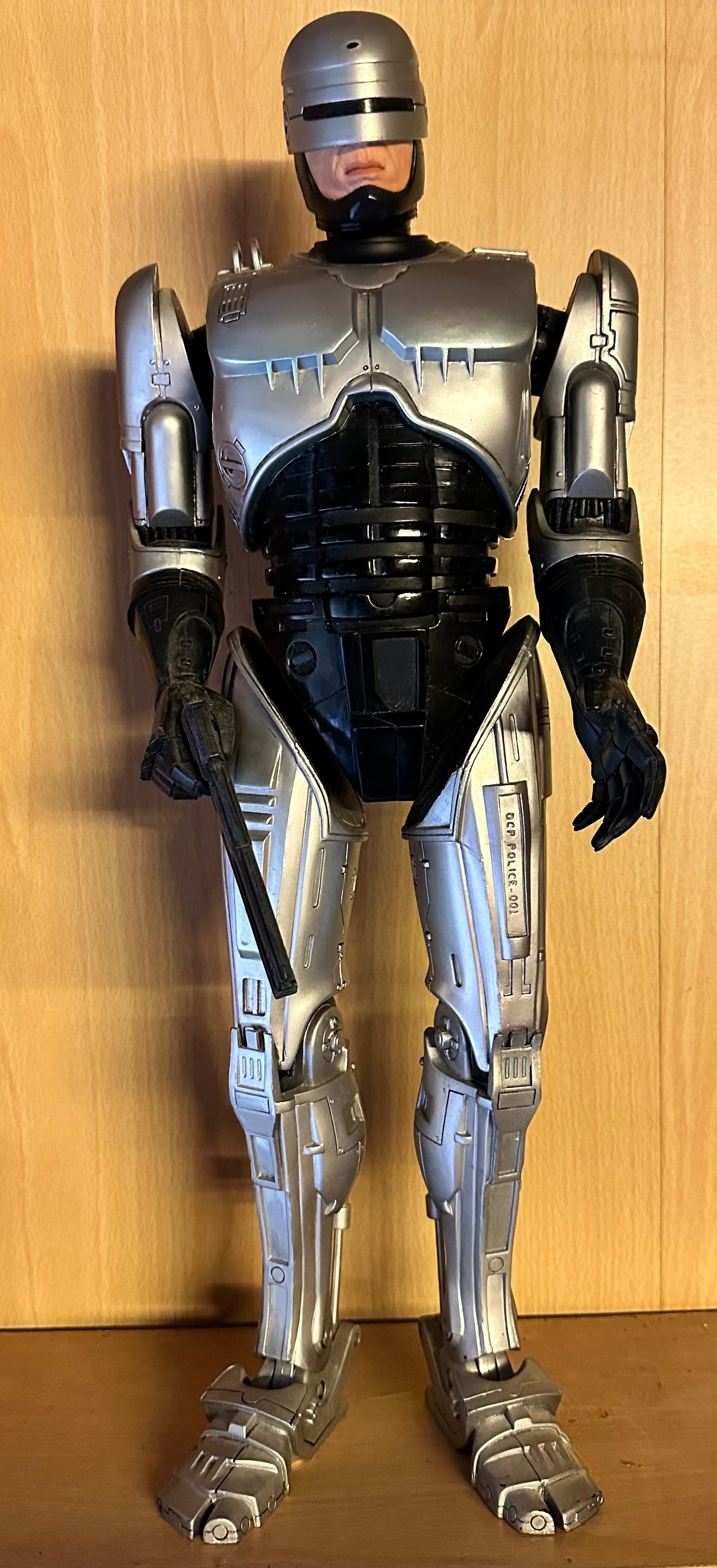 Rare Robocop Neca 18" Motion Activated Sound Fully Working Comic Con Purchase