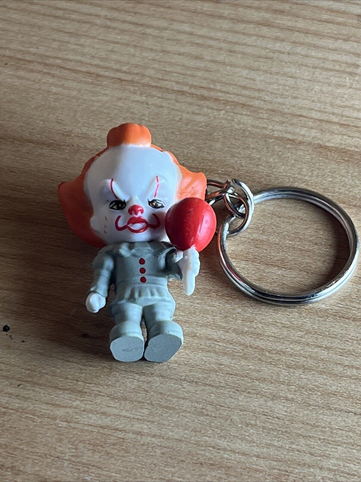 Balloon 🎈 Pennywise IT 3D Key ring Horror TV Movie Goth Gift Kids Cult - SOScollectible