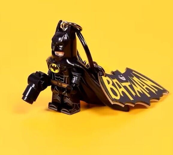 Batman Mini Figure Keyring Key chain BRAND NEW DC SUPER HEROES Charms Bricks - SOScollectible