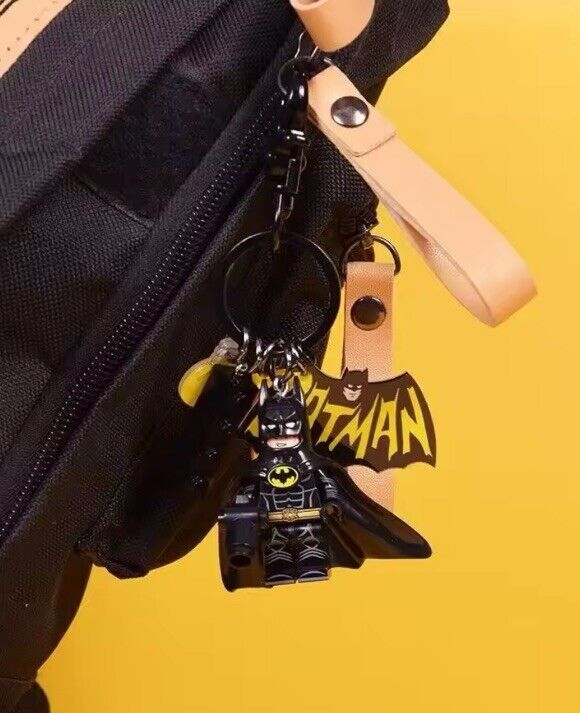 Batman Mini Figure Keyring Key chain BRAND NEW DC SUPER HEROES Charms Bricks - SOScollectible