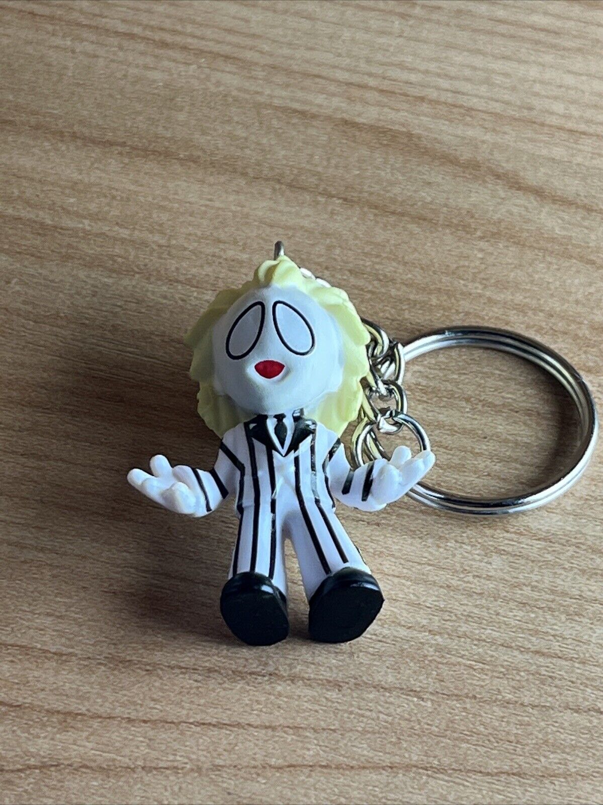 Beetle juice Movie 3D Key ring Horror TV Movie Goth Gift Kids Cult - SOScollectible