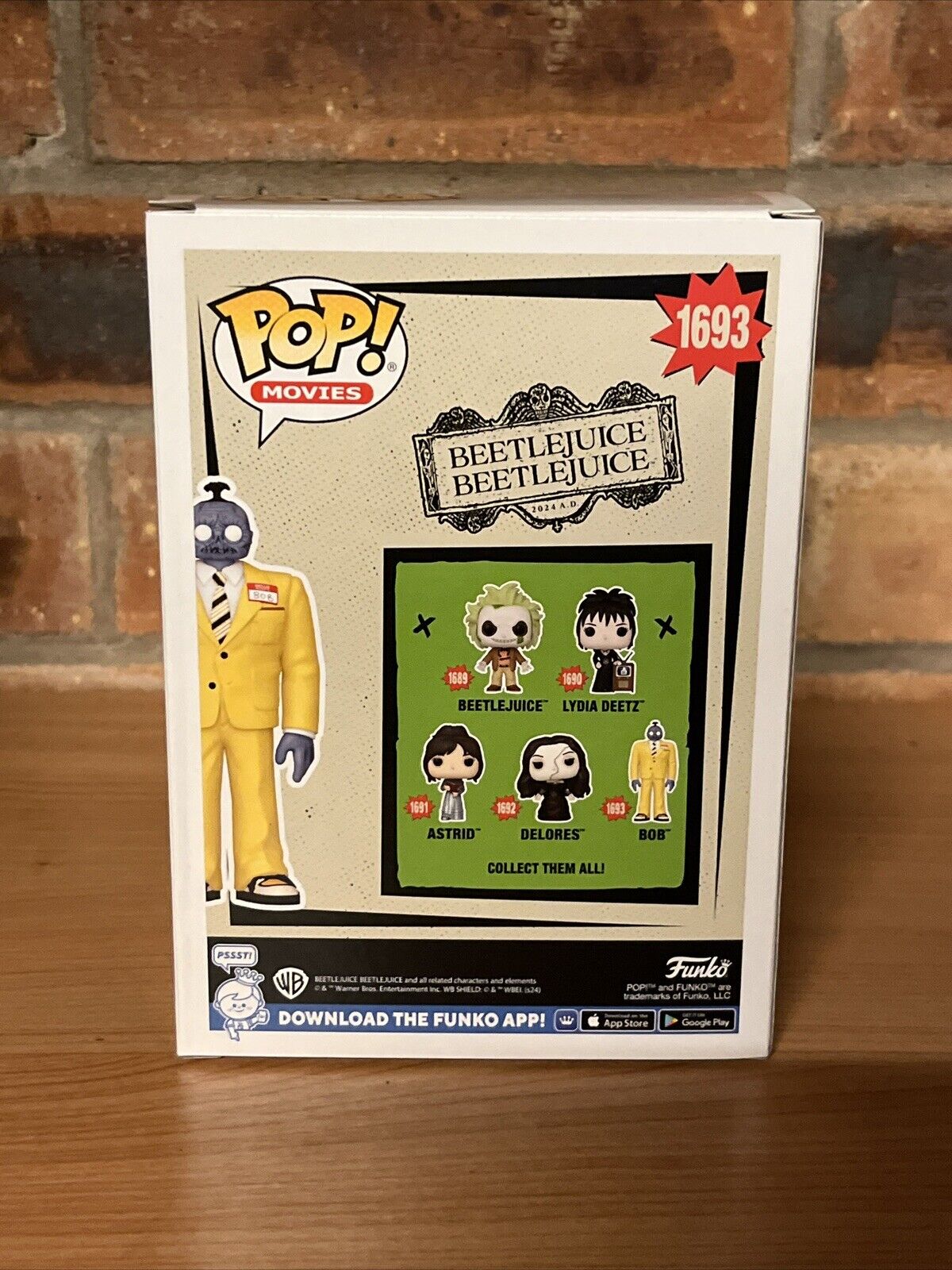 Beetlejuice 2 Bob Yellow Suit Funko Pop! Vinyl Figure #1693 In Stock End Feb - SOScollectible