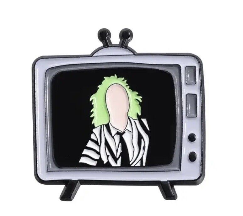 Beetlejuice 4 Pc Pin badge Set Sofa , Tv , Heart & Carton Set Movie Horror - SOScollectible