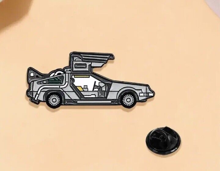 DeLorian pin badge Time machine car Back to the future Metal Enamel Limited - SOScollectible