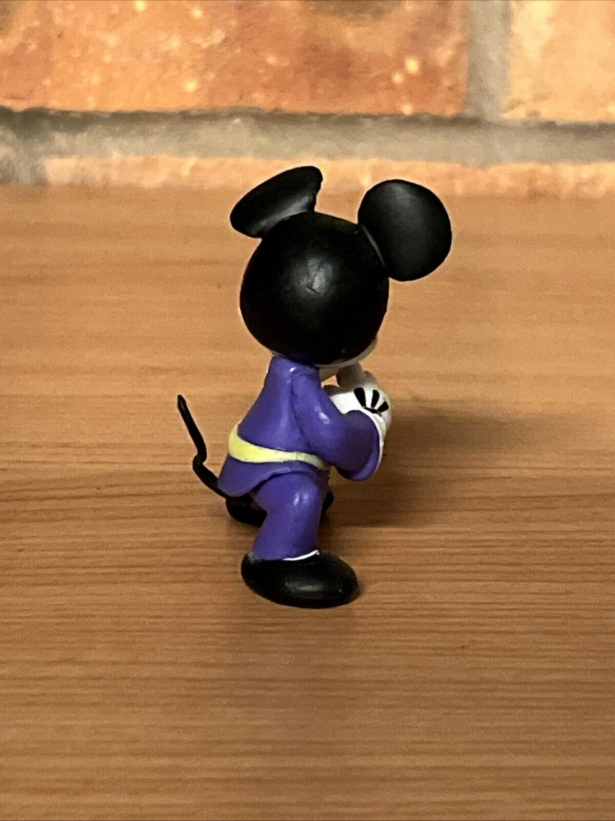 Disney Kung Fu Mickey Mouse Figure Series - Purple Suit Bruce Lee 6cm In Giftbox - SOScollectible