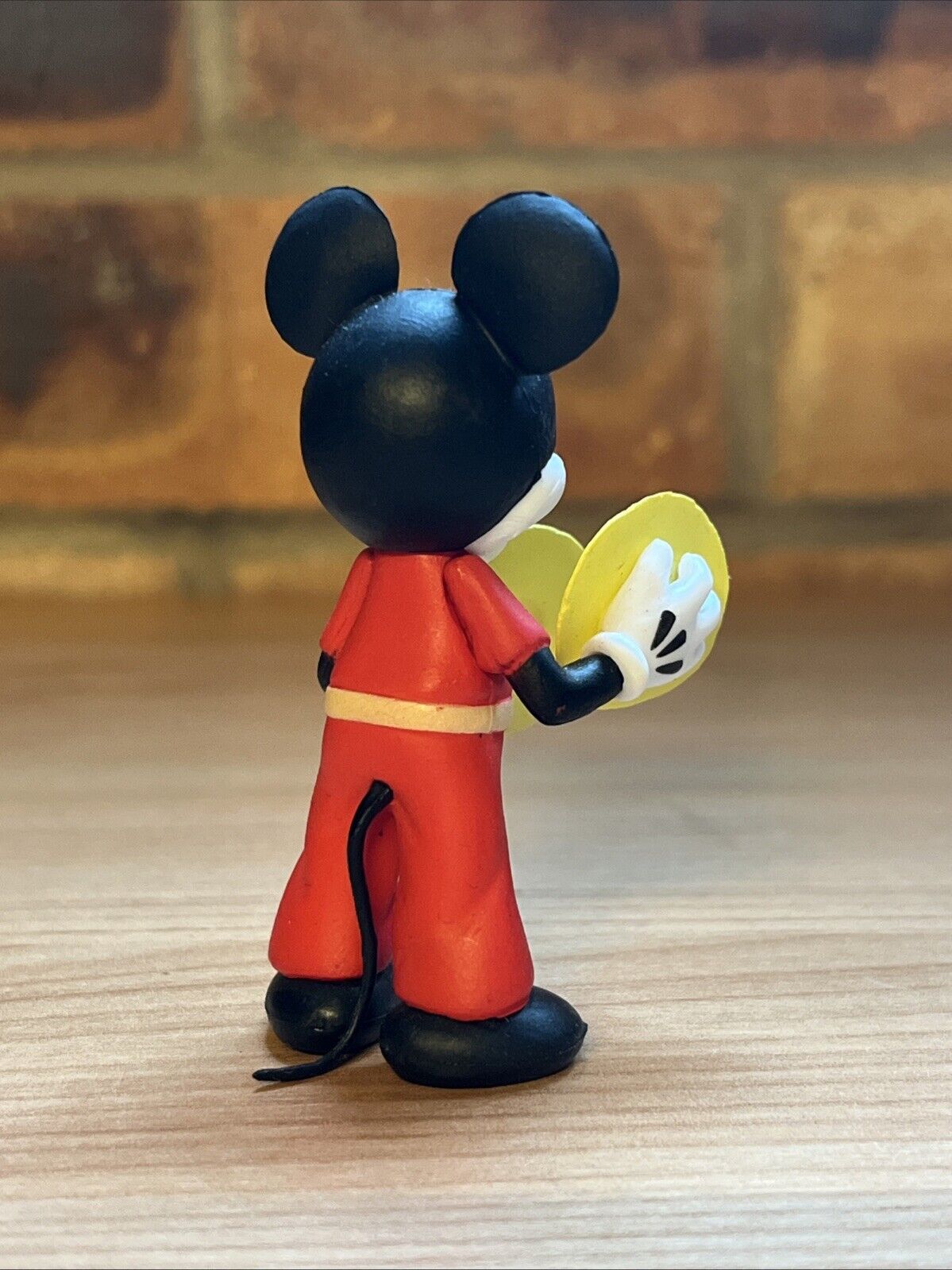 Disney Kung Fu Mickey Mouse Figure Series Symbols Band Bruce Lee 6cm In Gift Box - SOScollectible