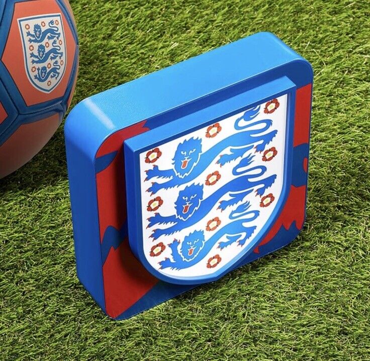 England Football 2024 Euros 3D Desk Lamp Wall Light UK Kane Boxed - SOScollectible