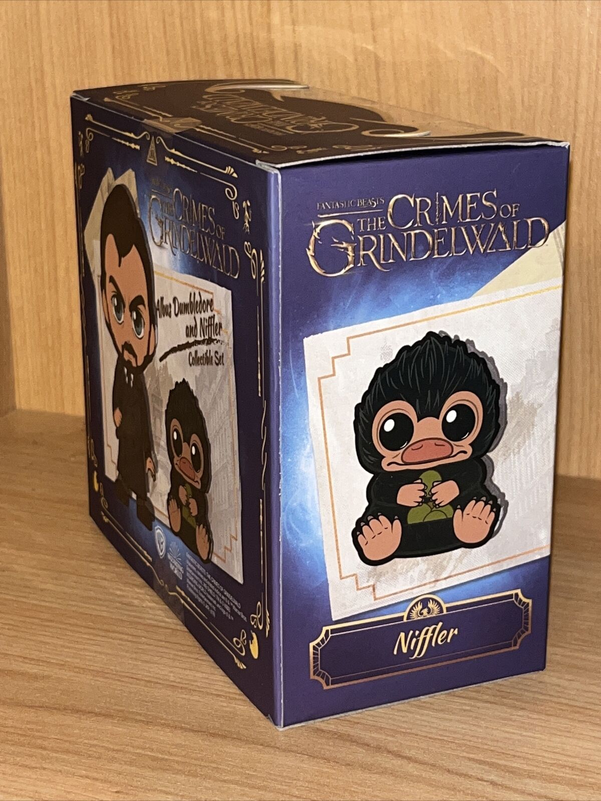 Fantastic Beasts crimes Of Grindewald Cosbaby Albus Dumbledore & Niffler Potter - SOScollectible