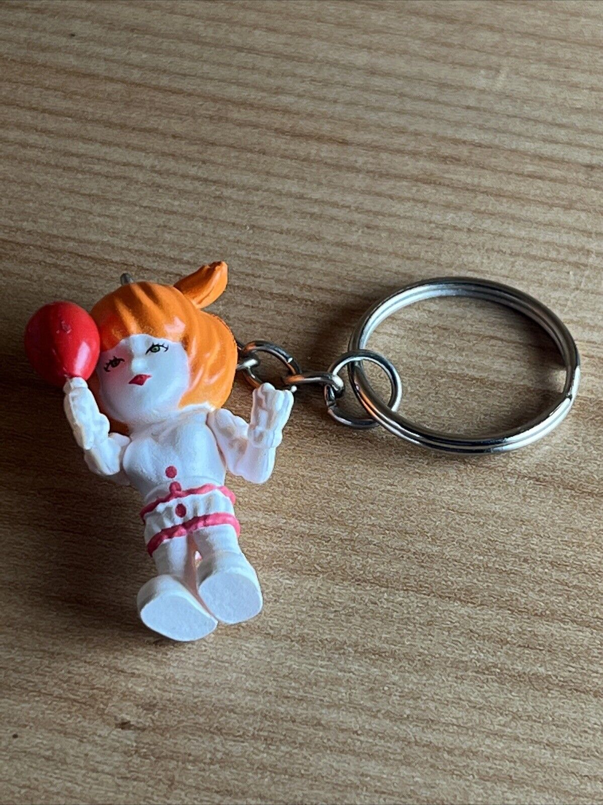 Female Pennywise IT 3D Key ring Horror TV Movie Goth Gift Kids Cult - SOScollectible