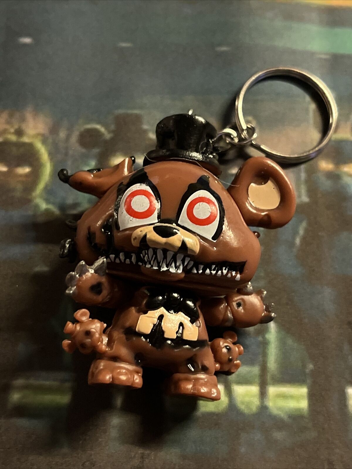 FNAF Five Nights At Freddy's Keychain Nightmare Freddy 🇬🇧 Xmas Gifts - SOScollectible