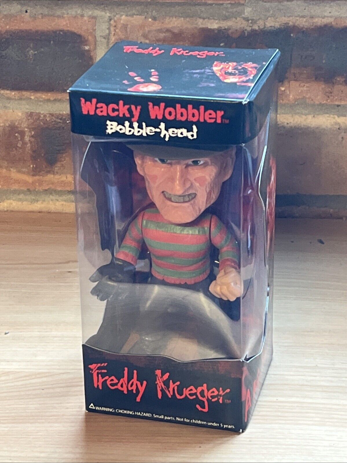 FRED FREDDY KRUEGER NIGHTMARE ON ELM STREET WACKY WOBBLER BOBBLE HEAD HORROR - SOScollectible