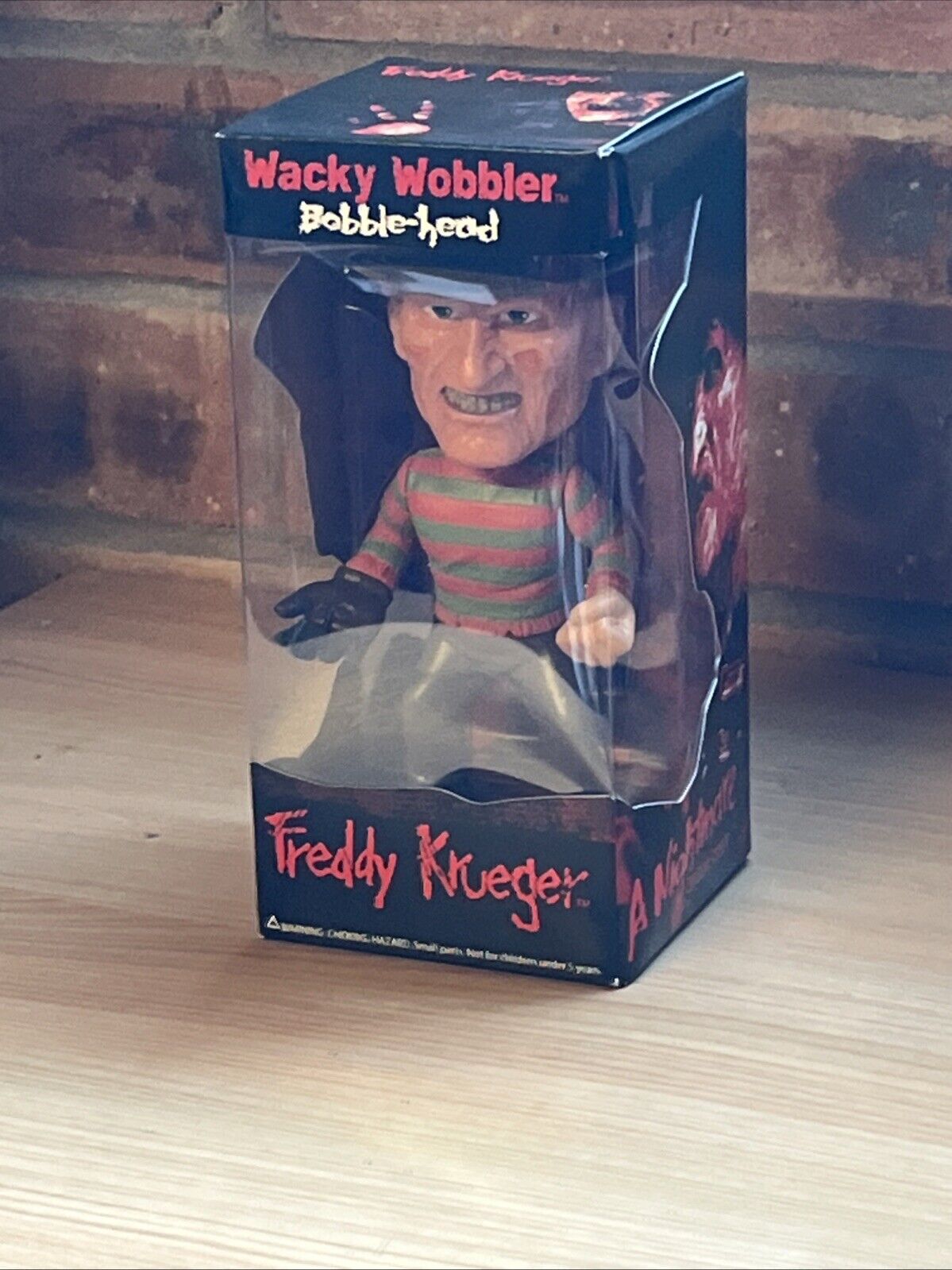 FRED FREDDY KRUEGER NIGHTMARE ON ELM STREET WACKY WOBBLER BOBBLE HEAD HORROR - SOScollectible