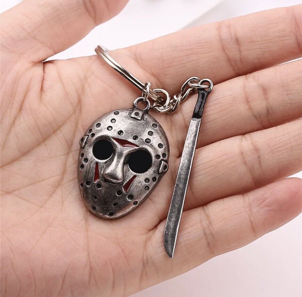 FRIDAY THE 13TH KEY RING KEY CHAIN JASON VORHEES MASK & MACHETE Style NEW Metal - SOScollectible