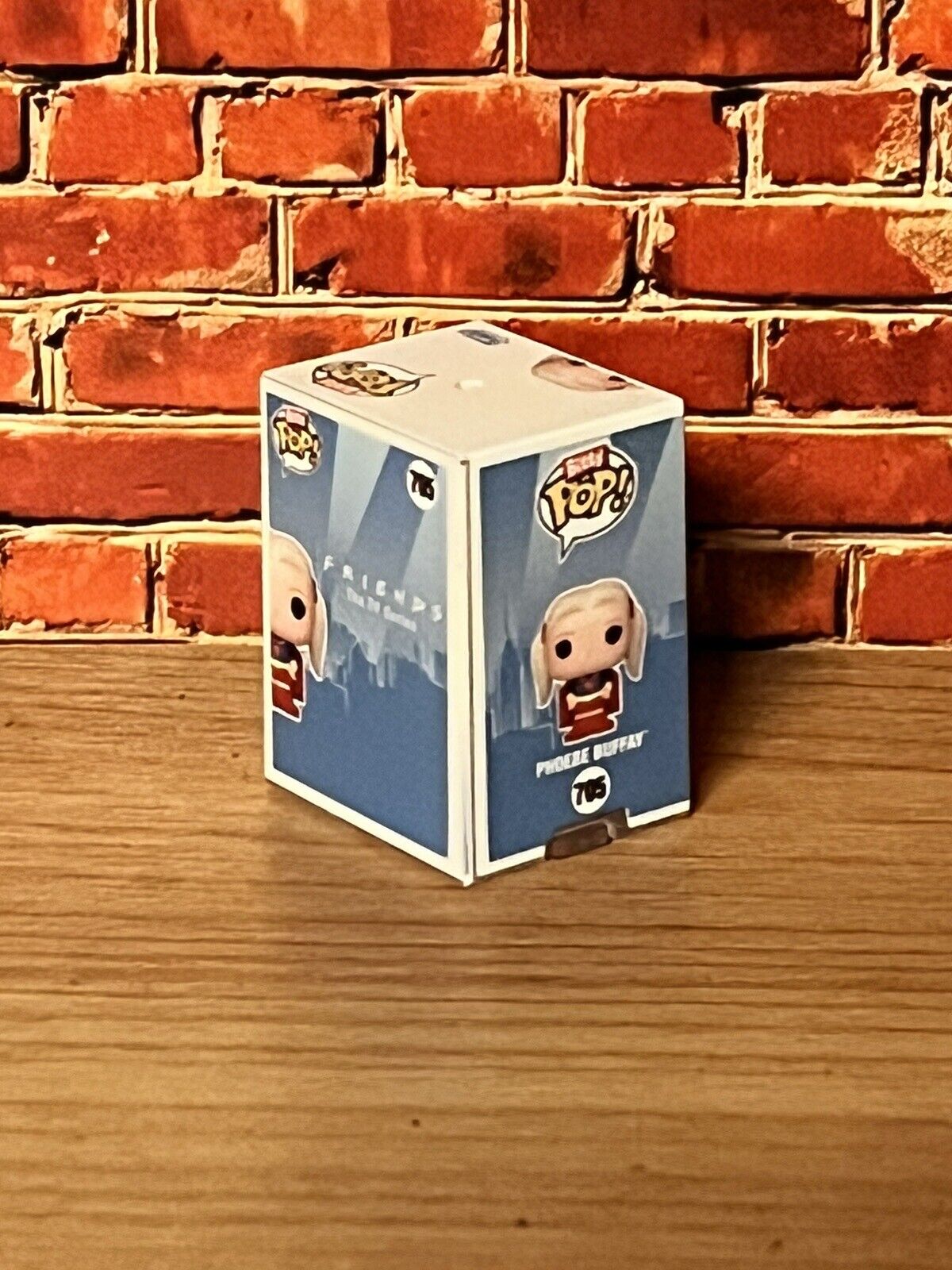 Funko Bitty Pop Friends Phoebe Buffay Superman Costume Mystery 1/3 #705 Mini - SOScollectible