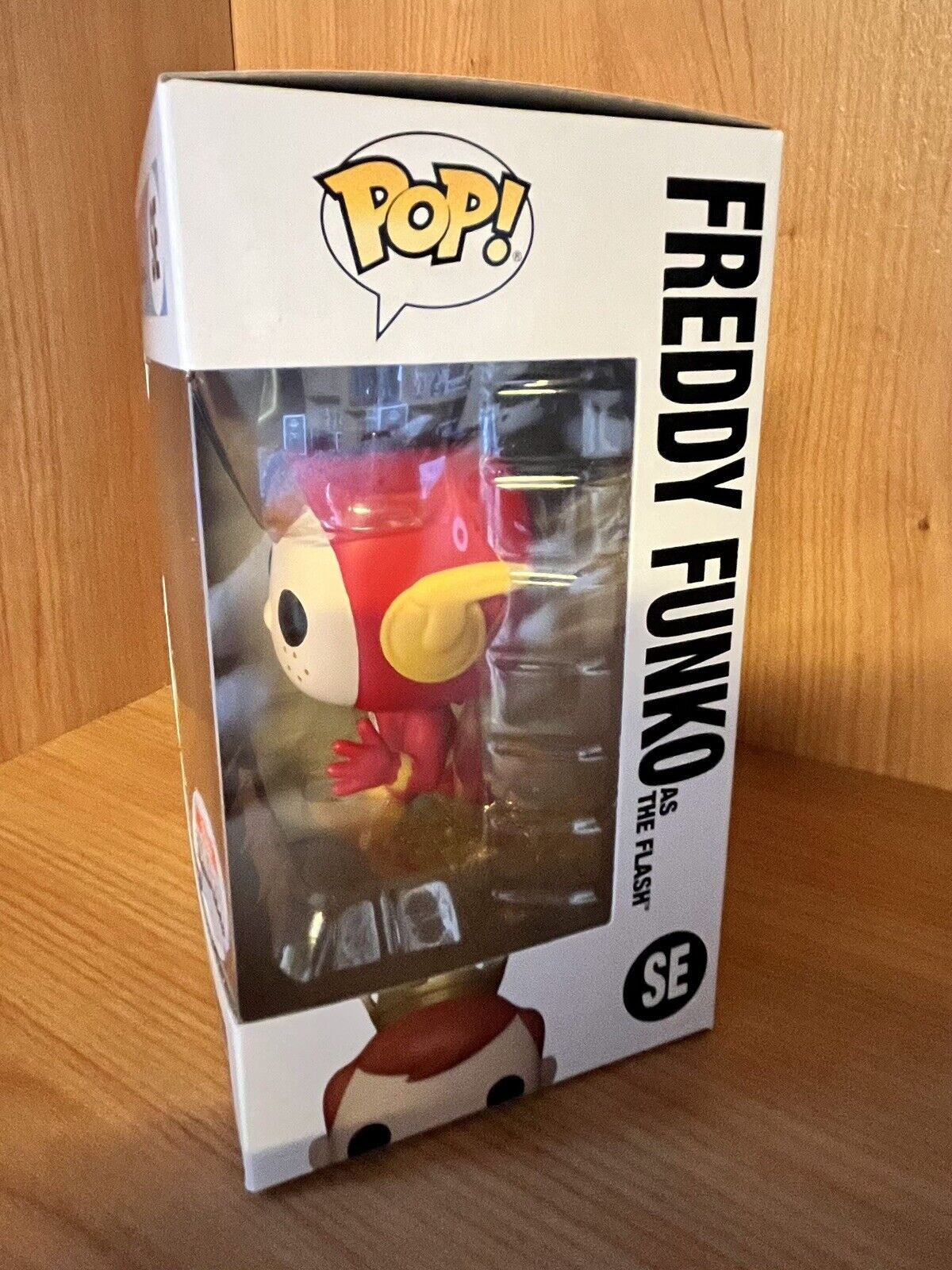 Funko Pop Freddy Funko As The Flash Fun On The Run Limited Exclusive - SOScollectible