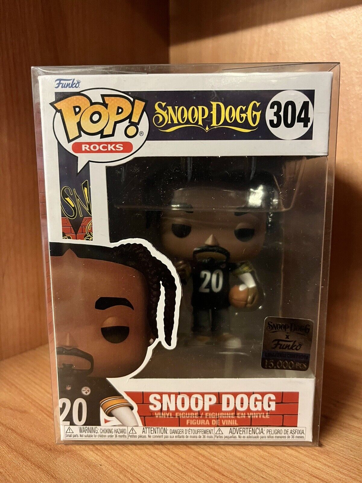 Funko X Snoop Dogg Steelers Jersey 304 Free Protector Funko LE In Stock Grail - SOScollectible