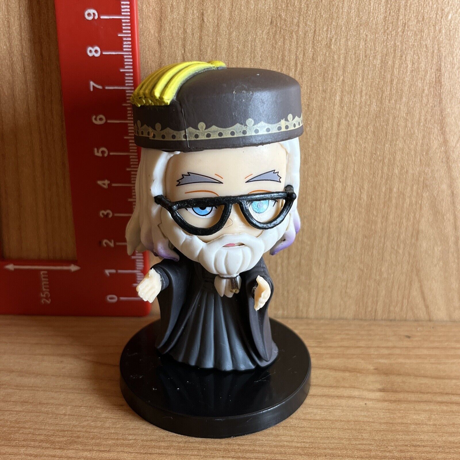 HARRY POTTER Professor Dumbledore 8cm VINYL FIGURE NEW gift box - SOScollectible