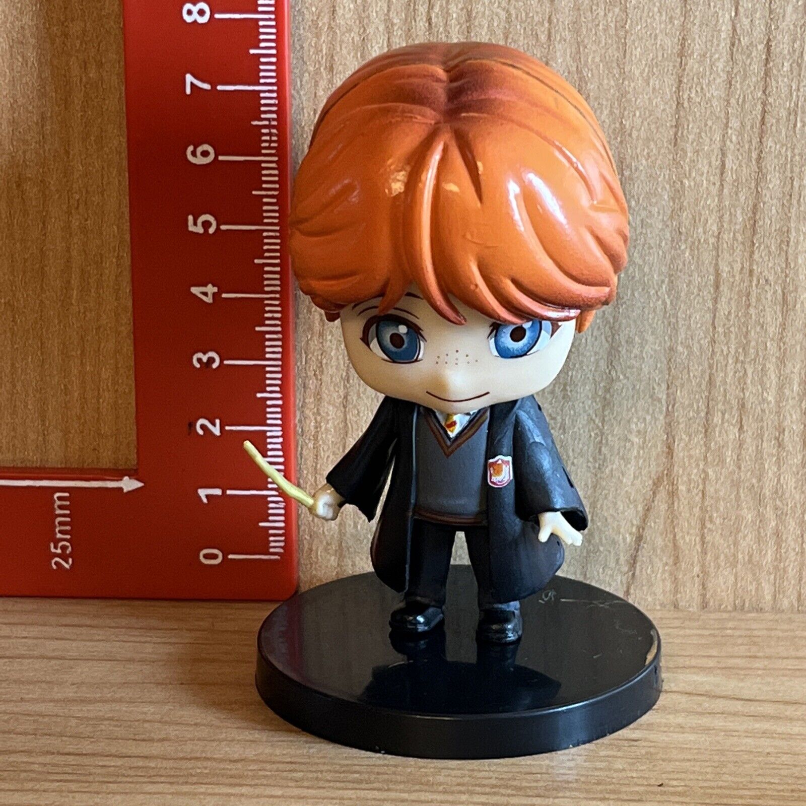 HARRY POTTER Ron Weasley 8cm VINYL FIGURE NEW With Stand Wand gift box - SOScollectible