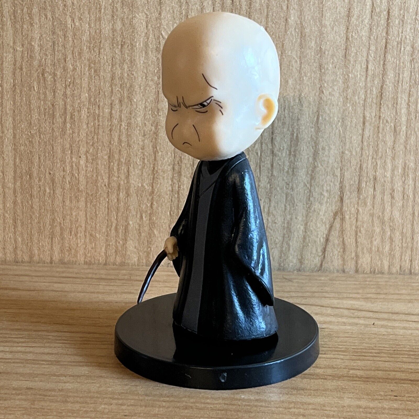 HARRY POTTER Voldemort 8cm VINYL FIGURE NEW With Stand Wand Collect gift box - SOScollectible