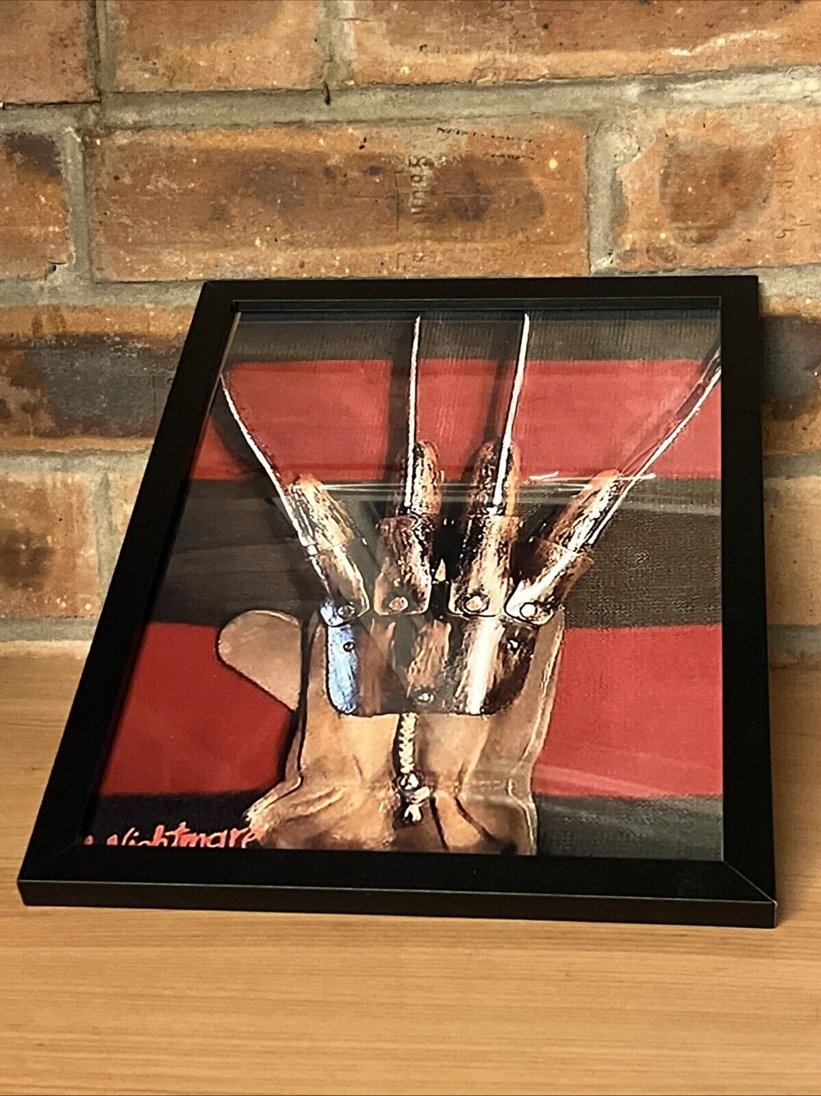 Nightmare Elm Street Freddy Glove 2D Picture Display Frame Sweater Horror Gift - SOScollectible