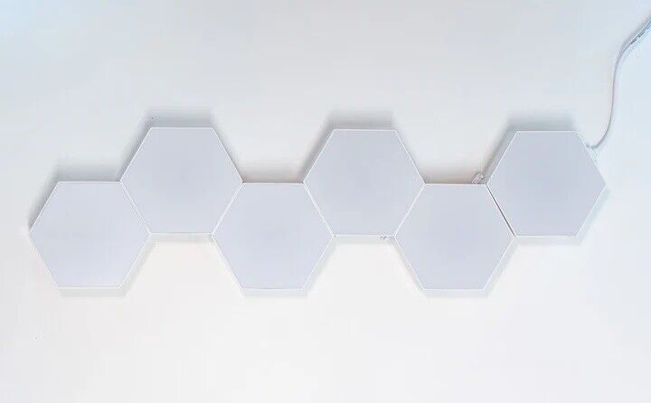 Official Connectable Hexagon Gaming Lights Touch To Change Colour Add To Sets - SOScollectible