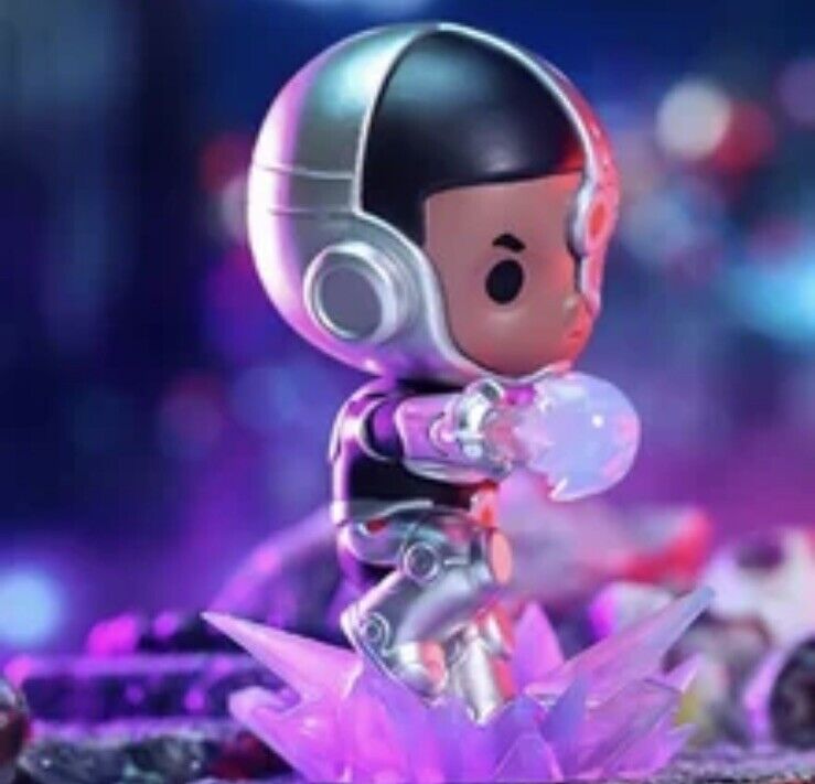 POP MART Warner DC Justice League Cyborg Series Blind box Figure Toy Gift 🇬🇧 - SOScollectible