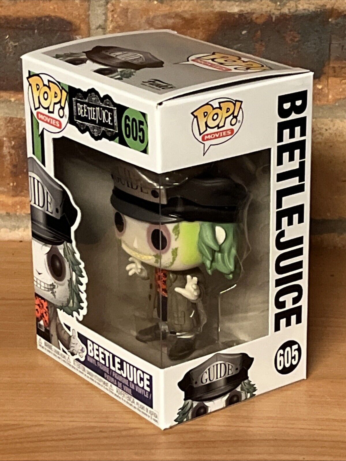 POP MOVIES BEETLEJUICE TOUR GUIDE POP VINYL FIGURE FUNKO 605 In Stock Horror - SOScollectible