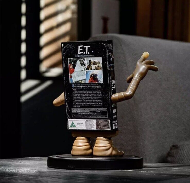 Power Idolz E.T. VHS Wireless Charger Phone Holder Vinyl Figure Light Up box - SOScollectible