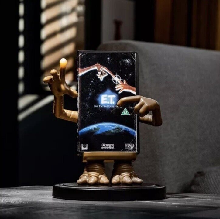 Power Idolz E.T. VHS Wireless Charger Phone Holder Vinyl Figure Light Up box - SOScollectible