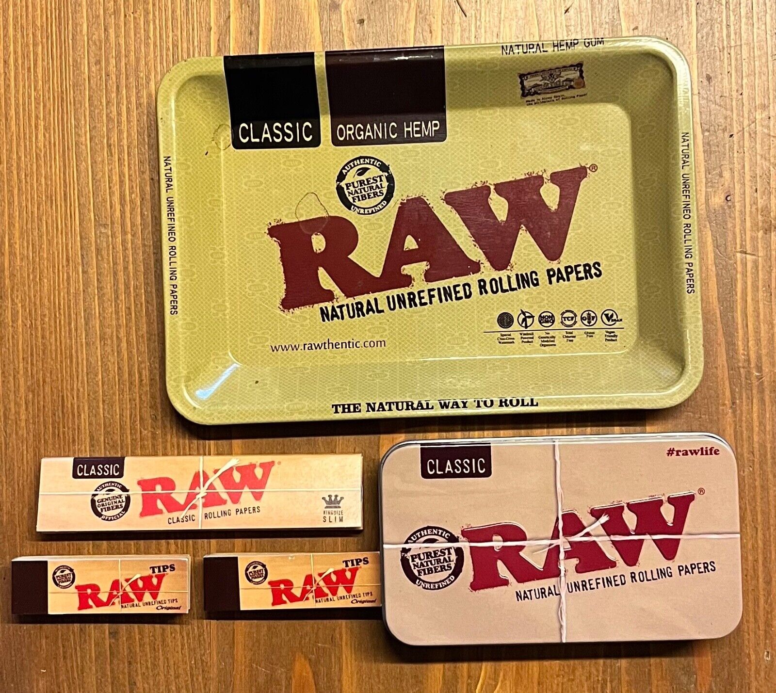 RAW Materials & merchandise Classic / refined / tins / trays / papers/ tips new - SOScollectible