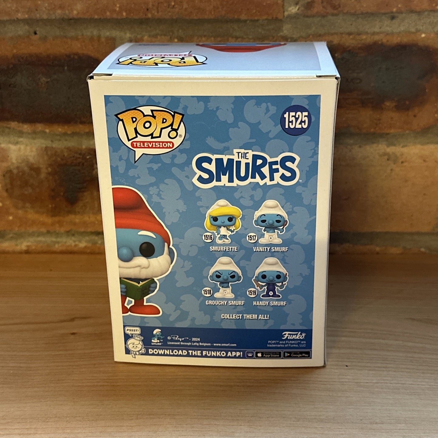 Funko Pop! The Smurfs - Papa Smurf With Magic Book #1525 2024 Summer Convention