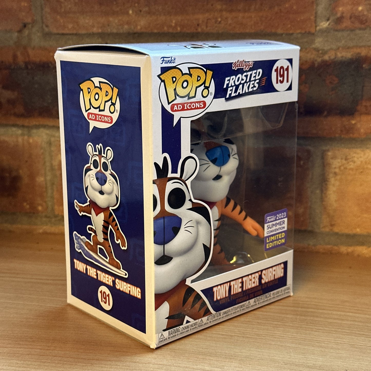 SDCC 2023 EXCLUSIVE STICKER FUNKO POP SURFING TONY THE TIGER KELLOGG'S Con Exc