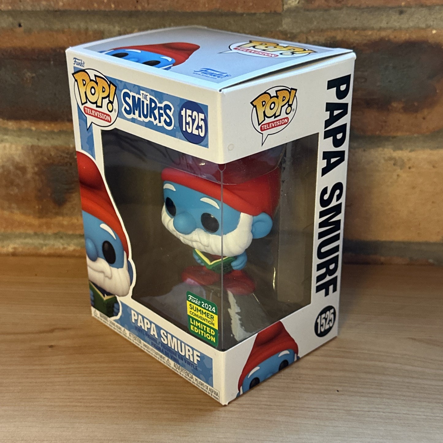 Funko Pop! The Smurfs - Papa Smurf With Magic Book #1525 2024 Summer Convention