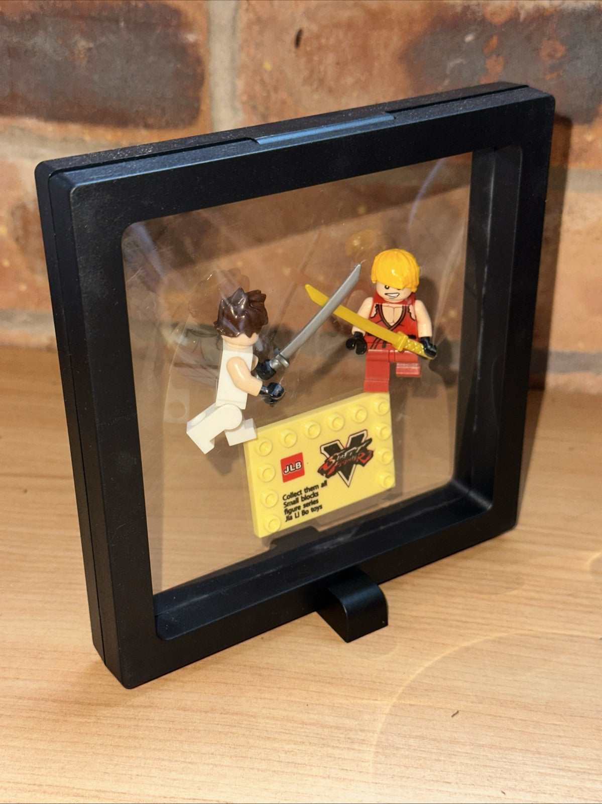 Brick Mini Figure Display Case & 2 Figures Streetfighter Ken Vs Ryu FIGHT1