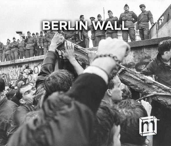 Mini Museum A Piece of the Berlin Wall in a Ryker Box Genuine With COA gift5