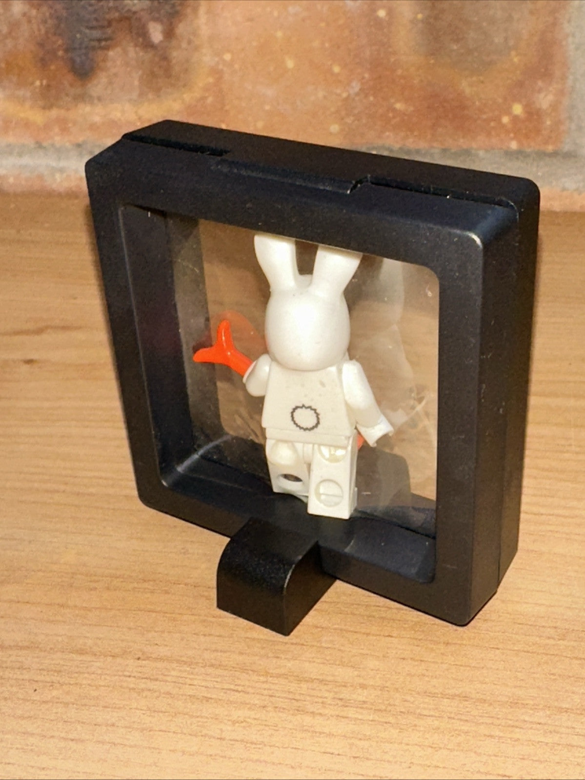 Brick Mini Figure Display Case With The Easter Bunny Character