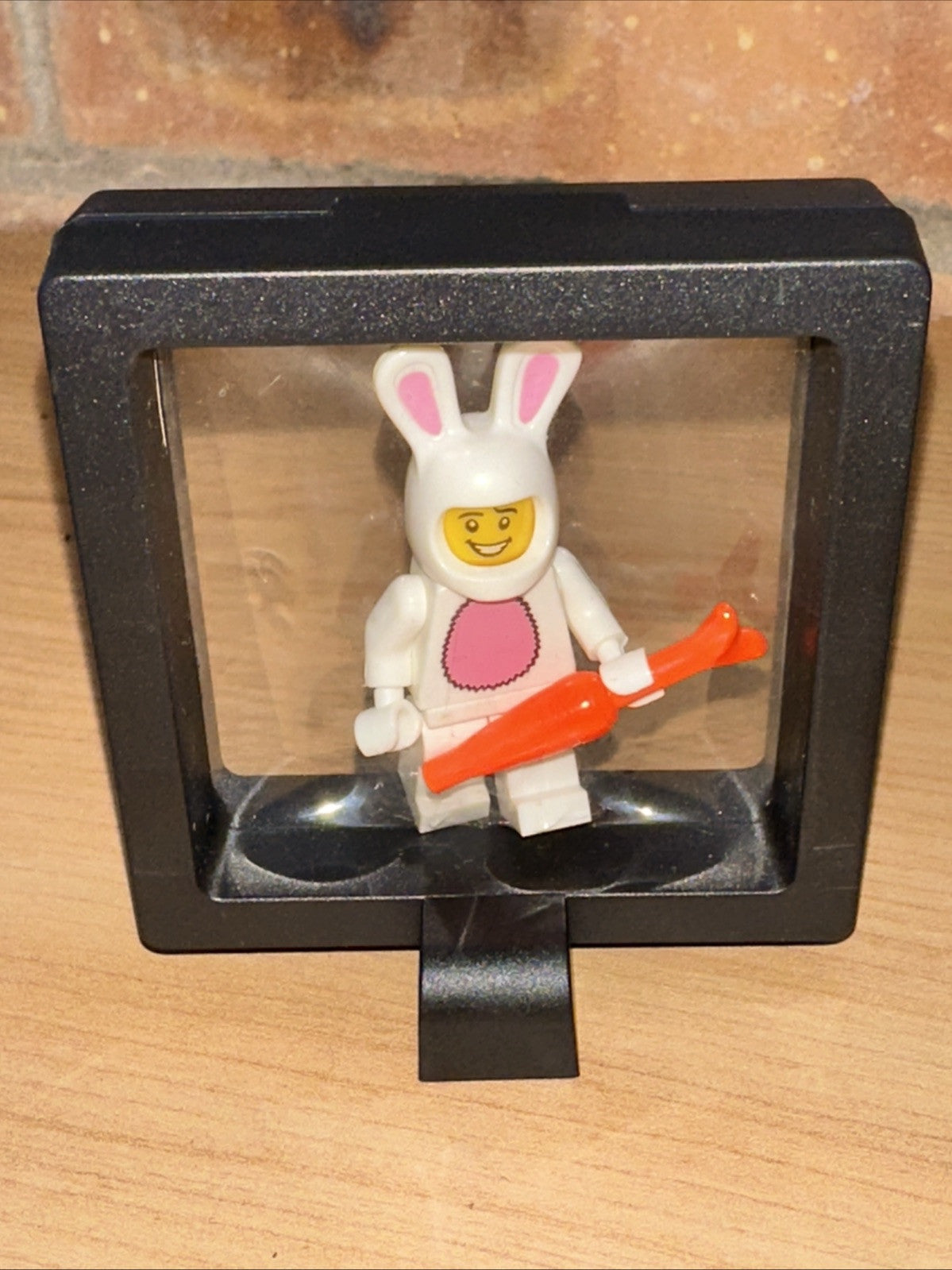 Brick Mini Figure Display Case With The Easter Bunny Character